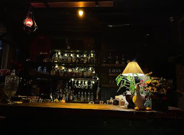 vietnam/dalat/bar/whiskeypedia-dalat