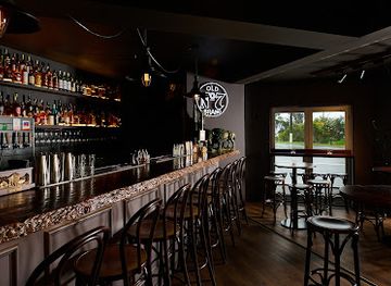 australia/mornington-peninsula/bar/deadwood-dromana