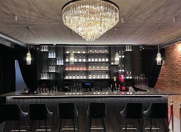 lithuania/marijampole/bar/magnat-lounge-kokteiliu-ir-sokiu-baras-night-club-coctail-and-dance-bar