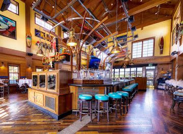 alaska/north-slope/bar/the-boathouse
