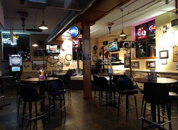 iowa/eastern-iowa/bar/cedar-river-landing