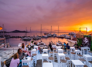 greece/naxos/bar/like-home-bar