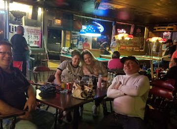 tennessee/hatchie-river-area/bar/daniel-s-bar-grill