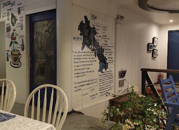 laos/phakse-province/bar/rooftop-bar-at-indigo-hotel