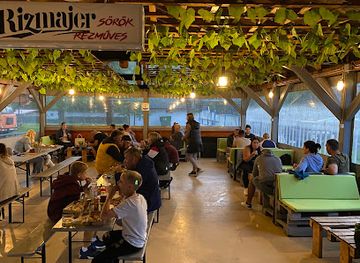 hungary/szigetkoz/bar/halaszi-sportterasz