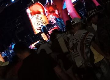 colombia/ibague/bar/la-divina-envidia-bar