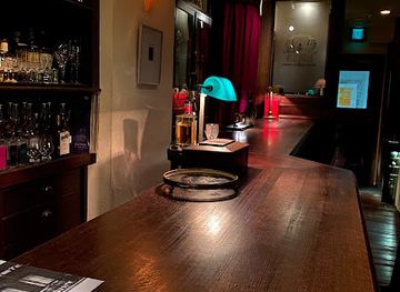 japan/tokyo/ginza/bar/bar-penguin