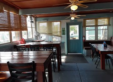 missouri/table-rock-lake/bar/castaways-pub-and-grill