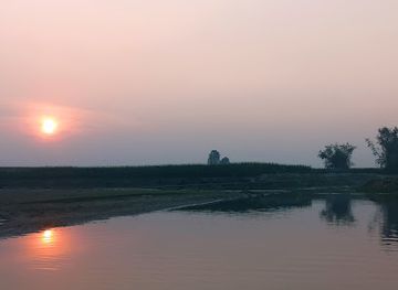 bangladesh/ganges-delta/bar/tangan-river-baser-breeze