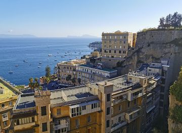 italy/naples/posillipo/bar/caffetteria-serpentone