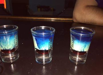 guam/asan-beach-park/bar/cindy-s-pub