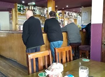 guernsey/les-tielles/bar/the-london-house-randalls