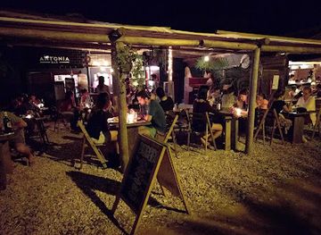 uruguay/sierra-de-rocha/bar/antonia-bar