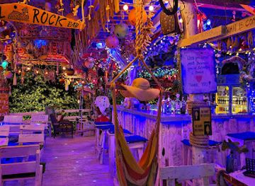 thailand/koh-phi-phi/bar/camelrock-bar