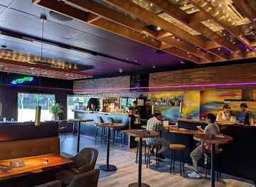 australia/top-end/bar/dom-s-bar-lounge