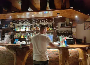 Lounge bar Cudna suma