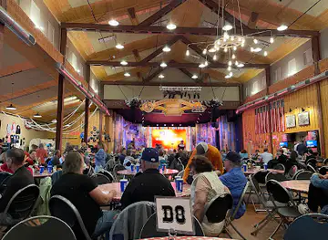 Ebenezer's Barn and Grill Dinner Show