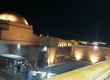 uzbekistan/khiva/itchan-kala/bar/tapas-restaurant