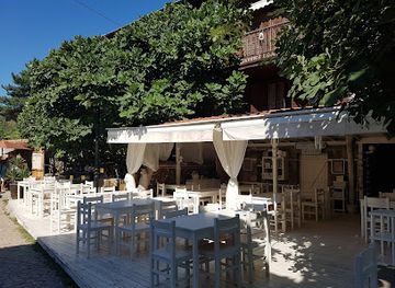 bulgaria/sozopol/bar/palikari