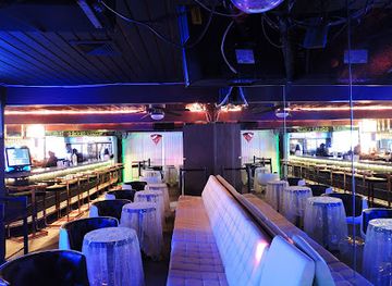 california/inglewood/bar/the-green-horse-bar-and-nightclub