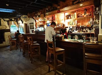 ireland/county-tipperary/bar/larkins