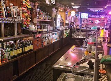 california/costa-mesa/bar/the-huddle