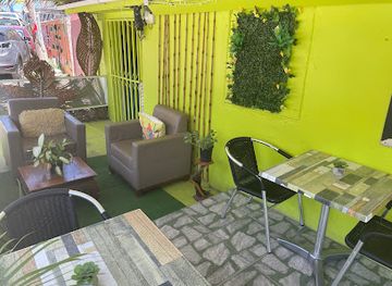 sint-maarten/dutch-quarter/bar/di-jungle-bar-restaurant
