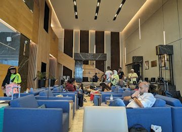 kuwait/farwaniya-governorate/bar/al-mubarakiya-lounge