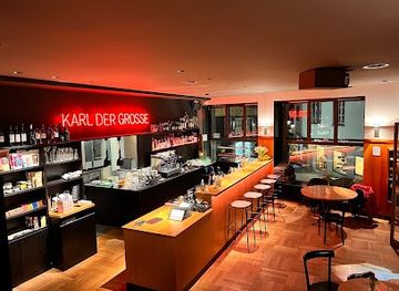 switzerland/zurich/bar/bar-apericena