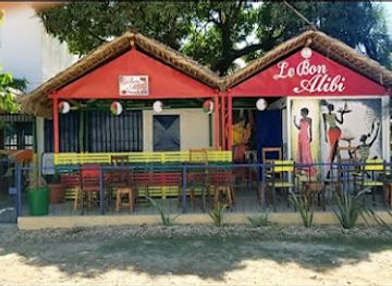 madagascar/majunga/soavita/bar/le-bon-alibi