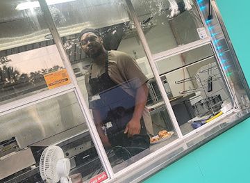 florida/apalachicola/bar/j-j-s