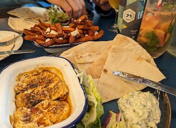 united-kingdom/isle-of-lewis/bar/stornoway-distillers-the-fank