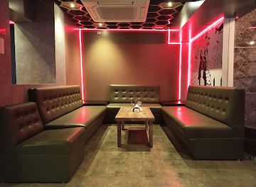 india/eastern-india/bar/behind-the-bar