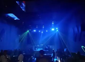 indonesia/jambi/bar/xtwo-karaoke-lounge