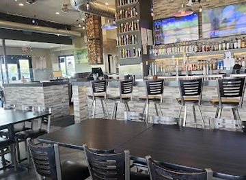 nebraska/eugene-t-mahoney-state-park/bar/hurrdat-sports-bar-grill