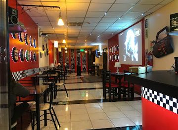 ecuador/cotopaxi-region/bar/la-chop-retro-disco-bar