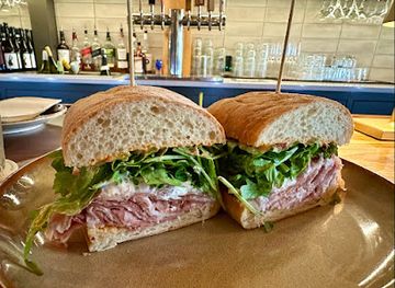 maine/baxter-state-park/bar/the-bar-next-door