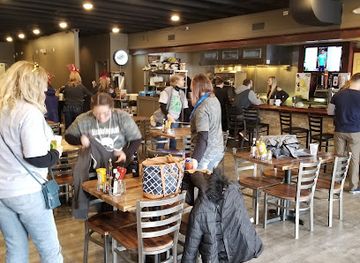 illinois/champaign/bar/fat-city-bar-and-grill