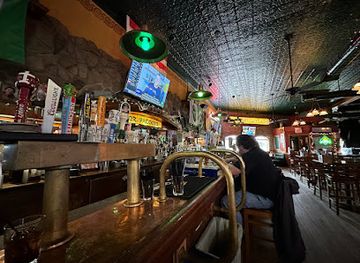 minnesota/saint-paul/west-seventh/bar/shamrocks