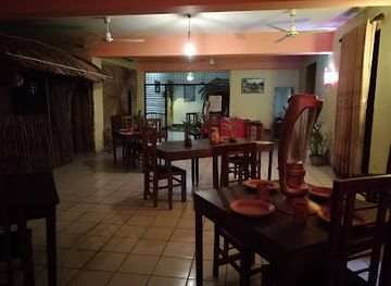 sri-lanka/ratnapura-district/bar/diamond-rest