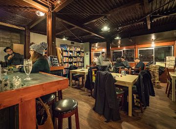 japan/osaka/namba/bar/the-hearth-board-game-bar-and-cafe