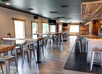 washington/spokane-river/bar/the-backyard-public-house