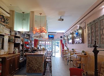 spain/seville/triana/bar/baroness-bar