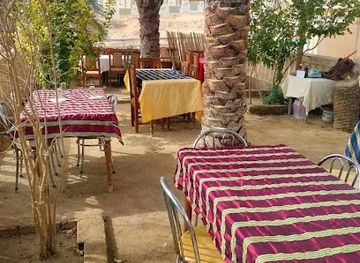 tunisia/tamerza/bar/restaurant-de-la-soleil