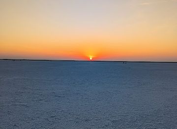 india/kutch/bar/rann-utsav-the-tent-city-welcome-lounge