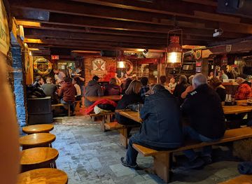 canada/halifax/bar/the-lower-deck