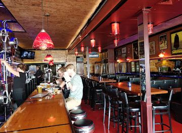 rhode-island/newport-coastline/bar/noreys