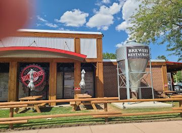 wyoming/buffalo-bill-state-park/bar/millstone-pizza-company-brewery