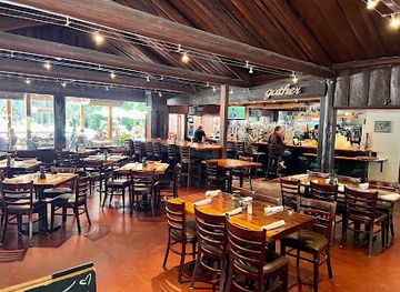 california/big-sur/bar/restaurant-at-big-sur-river-inn