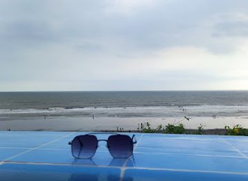 bangladesh/cox-s-bazar/inani-beach/bar/sayeman-yume-infinity-pool-cafe